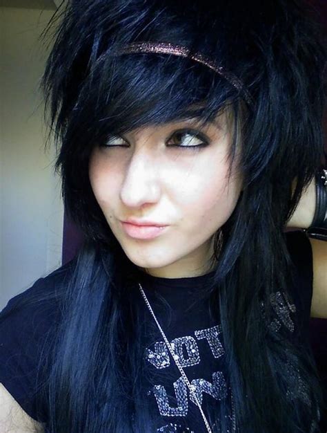 ladies emo hairstyles|what are emo bangs called.